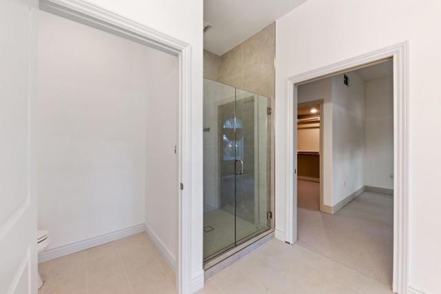 88 S Broadway, Millbrae CA: https://media.crmls.org/mediaz/99a2917b-4dca-4222-9765-5b7e0f3b429d.jpg