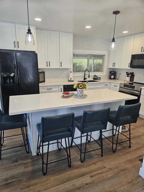 Detail Gallery Image 5 of 8 For 8975 Lawrence Welk Dr #285,  Escondido,  CA 92026 - 2 Beds | 2 Baths