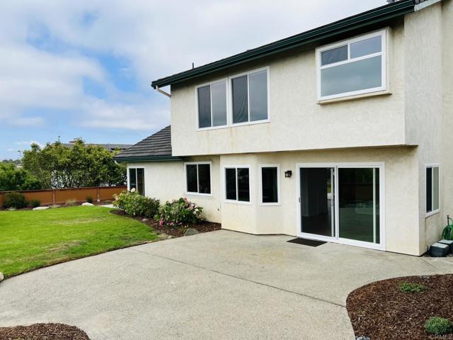 Detail Gallery Image 12 of 65 For 1420 Tres Hermanas Way, Encinitas,  CA 92024 - 4 Beds | 3 Baths