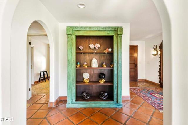 515 Del Oro Drive, Ojai CA: https://media.crmls.org/mediaz/99a3c7fb-1289-45b9-9cf3-57623c7892b7.jpg