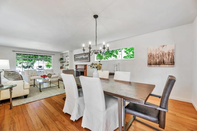 632 Saint Claire Drive, Palo Alto CA: https://media.crmls.org/mediaz/99a3fe60-c014-4537-a301-c0336161632b.jpg