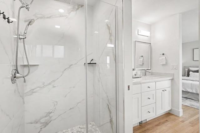 Image 42 of 68 For 710 Henderson Avenue