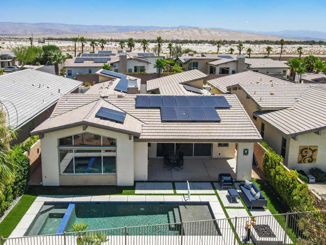 1325 Passage Street, Palm Springs CA: https://media.crmls.org/mediaz/99a57173-530f-4236-b3d6-34ab90399f06.jpg