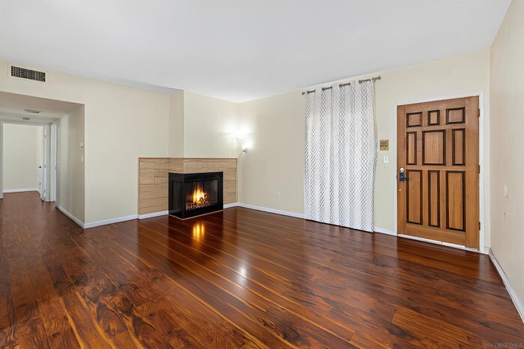 4550 Glacier - photo 2