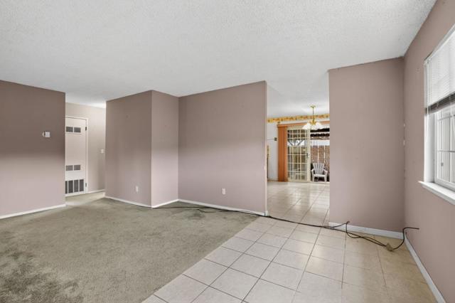 290 Zurich, Watsonville CA: https://media.crmls.org/mediaz/99a8d7b8-b8a5-40ea-8a10-a90b1b200750.jpg