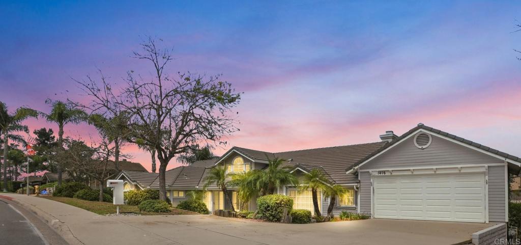 1416 W Country Club Lane