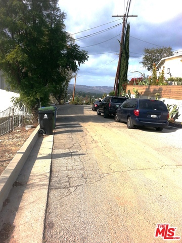 5105 Escobedo Drive photo 2