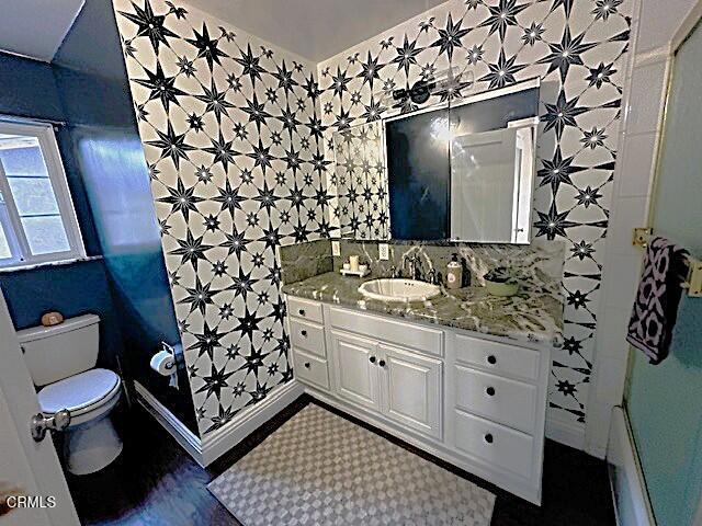 Detail Gallery Image 13 of 26 For 999 Waterbury Ln, Ventura,  CA 93001 - 4 Beds | 3 Baths