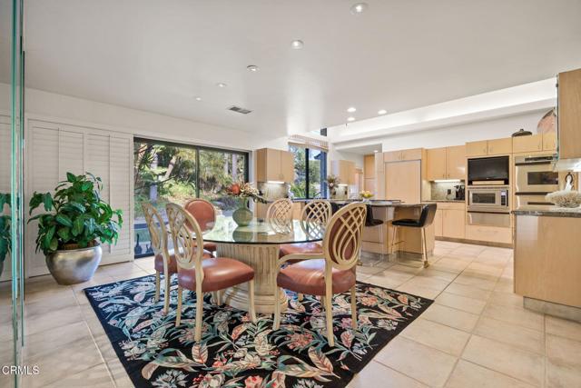 612 Via Arroyo, Ventura CA: https://media.crmls.org/mediaz/99ab4b96-2010-4422-a977-df8cd4a4f518.jpg