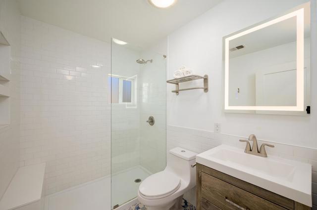 Image 15 of 32 For 137 Sherland Avenue