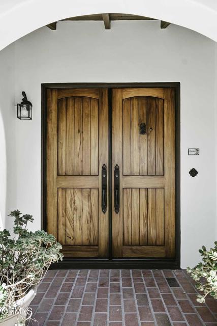 1779 Morada Place, Altadena CA: https://media.crmls.org/mediaz/99ac2b27-1c00-4276-9e4f-1e2b8817abee.jpg