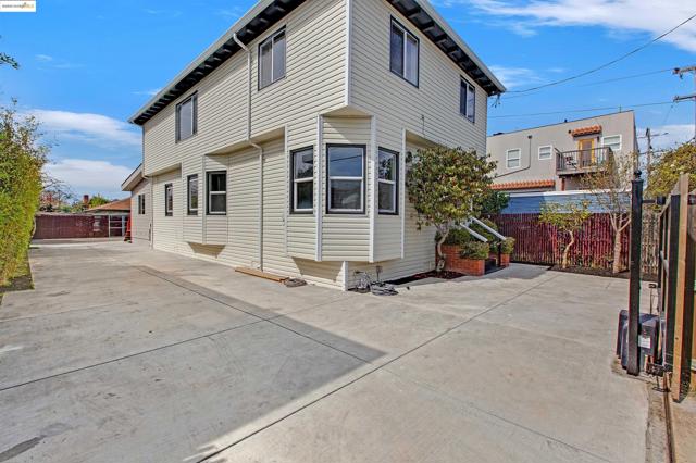 Image 38 of 49 For 2914 Stanton Street