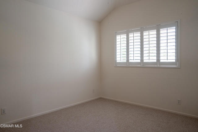 4540 Road Mill Valley Road, Moorpark CA: https://media.crmls.org/mediaz/99ada316-b63e-4042-ab4b-cfb93e490f35.jpg