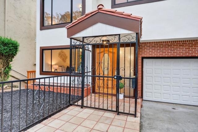72 Cresta Vista Drive, San Francisco CA: https://media.crmls.org/mediaz/99ae6b15-2442-49ec-a97e-1e6a6760fd59.jpg