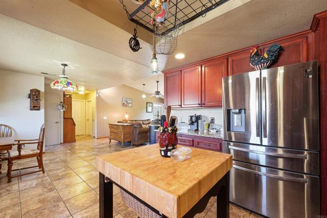 Detail Gallery Image 6 of 33 For 24857 Pappas Rd, Ramona,  CA 92065 - 3 Beds | 2 Baths