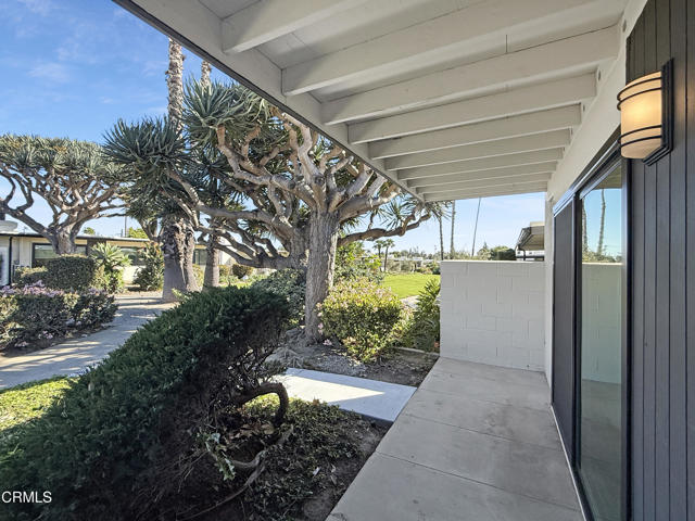 Detail Gallery Image 3 of 48 For 61 Redwood Ave, Ventura,  CA 93003 - 2 Beds | 1 Baths