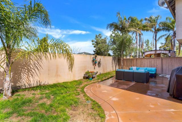 Detail Gallery Image 25 of 55 For 1228 Stagecoach Trail Loop, Chula Vista,  CA 91915 - 2 Beds | 2/1 Baths