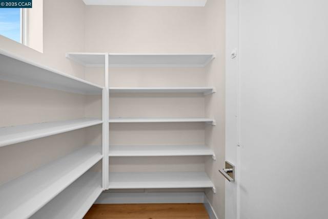 33105 Via Vicenza, San Ramon CA: https://media.crmls.org/mediaz/99b09e98-d6df-4dde-8187-b062b03894d3.jpg