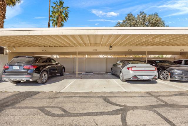 69738 Campana Court, Rancho Mirage CA: https://media.crmls.org/mediaz/99b168a0-ae21-4513-85ae-41e0e82a3f21.jpg