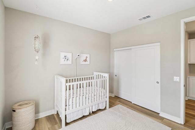 6698 Spartina Ct, Carlsbad CA: https://media.crmls.org/mediaz/99b366be-5402-412a-b0c3-5893b7f70d7c.jpg