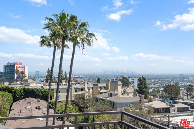 1230 Horn Avenue, West Hollywood CA: https://media.crmls.org/mediaz/99b3d27d-4d89-4ea3-8218-db249d422527.jpg