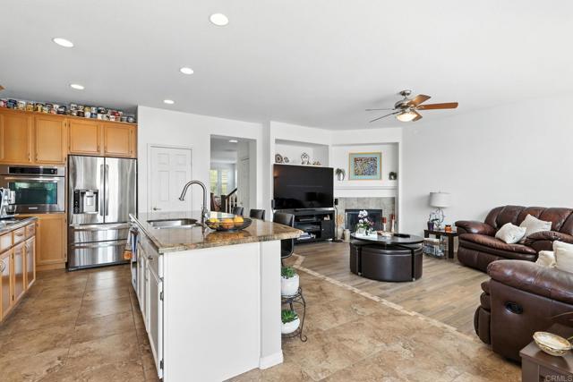 701 Helmsdale Road, San Marcos CA: https://media.crmls.org/mediaz/99b429dc-2337-4610-883d-9bec05cc24f0.jpg