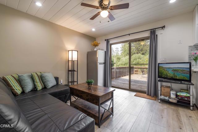 Detail Gallery Image 2 of 22 For 851 Adu Pine Knot Ave #1/2,  Big Bear Lake,  CA 92315 - 1 Beds | 1 Baths