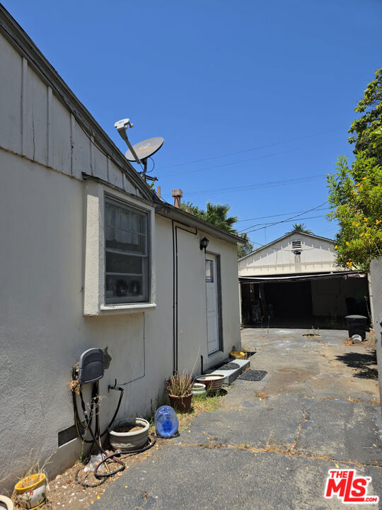 2 Bed Home for Sale in Los Angeles, California