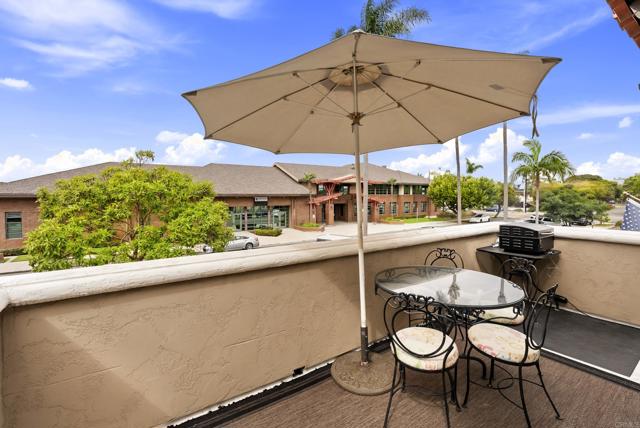 Detail Gallery Image 23 of 73 For 535 F Ave #4,  Coronado,  CA 92118 - 3 Beds | 2 Baths