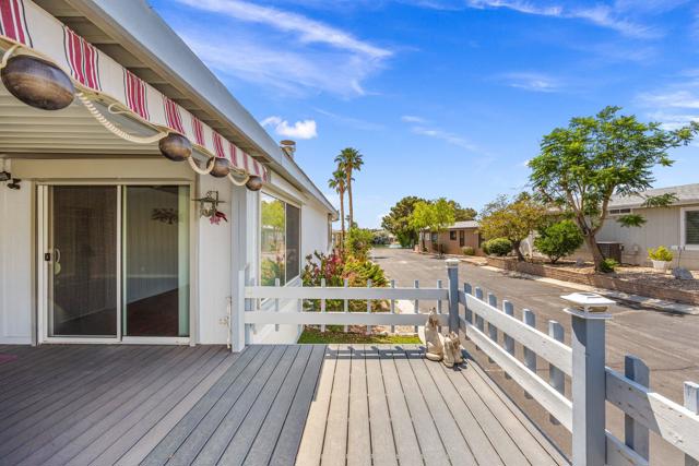 74711 Dillon Road, Desert Hot Springs CA: https://media.crmls.org/mediaz/99b5ea8e-25ac-454b-b037-240210d2511c.jpg