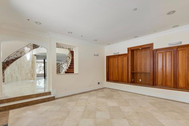 1 Reids Roost Road, Woodside CA: https://media.crmls.org/mediaz/99b612e6-246b-4c10-870f-9ed59c2ae7fe.jpg