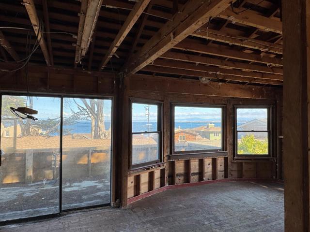 Image 2 of 7 For 1046 Balboa Avenue