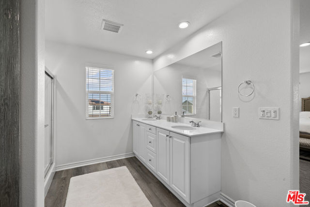 Image 15 of 31 For 6625 Ardmore Court