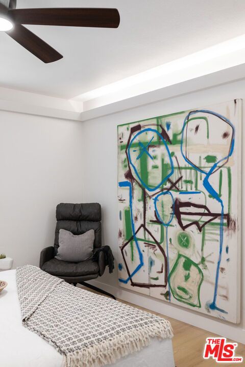 2108 Neilson Way, Santa Monica CA: https://media.crmls.org/mediaz/99b79dcb-c8bc-4e22-b460-719492131cff.jpg