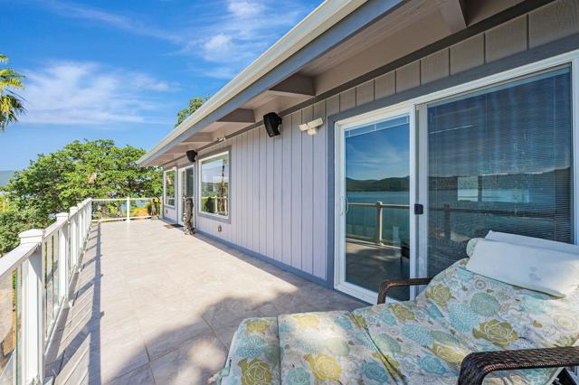 12340 Lakeshore Drive, Clearlake CA: https://media.crmls.org/mediaz/99b86eba-2800-429a-a1b5-793f10dbecba.jpg