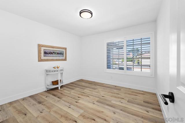 12687 Senda Acantilada, San Diego CA: https://media.crmls.org/mediaz/99b9942b-c1ad-4321-88c8-f4f8ff4bdc49.jpg