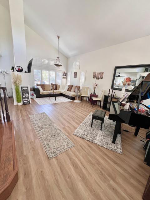 2151 Bowdoin Street Corona, Ca Street, Corona CA: https://media.crmls.org/mediaz/99b9a97d-306f-4a95-a334-dc5652a12400.jpg