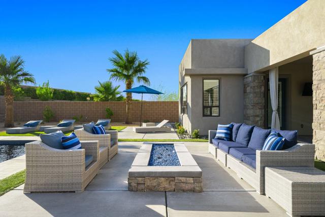 74425 Zeppelin Drive, Palm Desert CA: https://media.crmls.org/mediaz/99ba27a4-cbcc-44cc-a6c0-8bdc41dad123.jpg