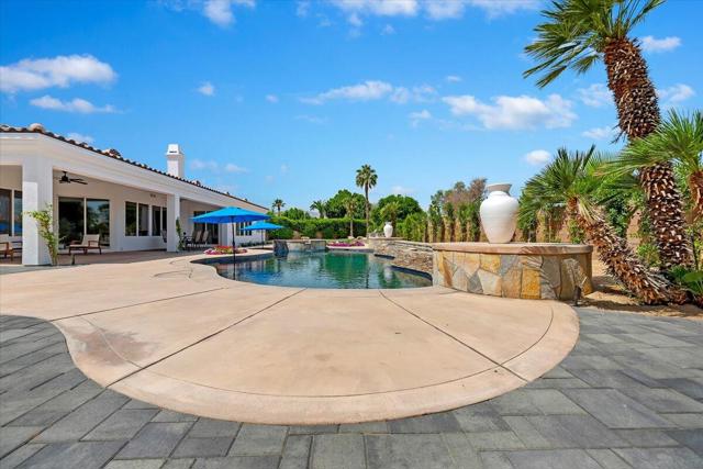 80262 Amazon Avenue, Indio CA: https://media.crmls.org/mediaz/99ba5d4d-0e41-426e-b5c3-9d0e1acf2918.jpg