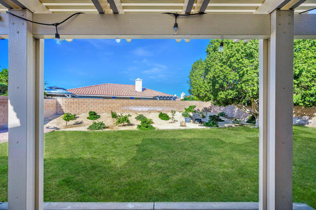 78524 San Marino Court, La Quinta CA: https://media.crmls.org/mediaz/99bab133-f9ec-4353-9341-773adc92fc36.jpg