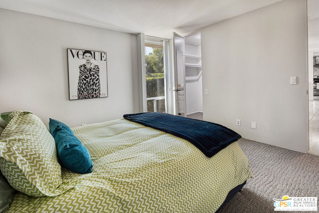 70120 Frank Sinatra Drive, Rancho Mirage CA: https://media.crmls.org/mediaz/99bb215c-7b4e-44fc-948f-916516d2f5b2.jpg