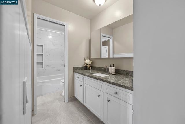 825 Oak Grove Rd, Concord CA: https://media.crmls.org/mediaz/99bb23c8-b342-481d-bc6b-7f824d050241.jpg
