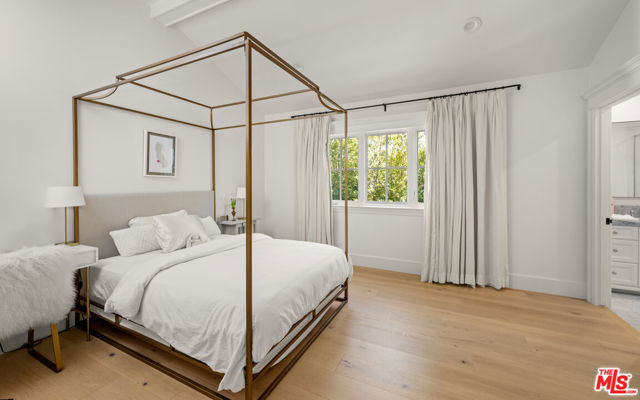 Drew Fenton | 146 N Carmelina Avenue Los Angeles CA | MLS: 7169416