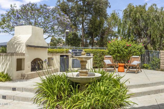 741 Sterling Hills Drive, Camarillo CA: https://media.crmls.org/mediaz/99bde0ee-5700-4395-80b0-bb3300319511.jpg