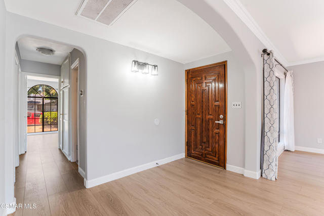 17220 Rinaldi, Granada Hills