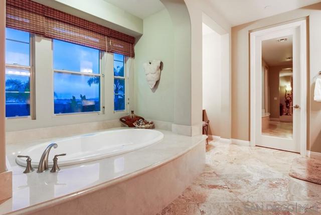 Image 49 of 73 For 14844 Whispering Ridge Rd