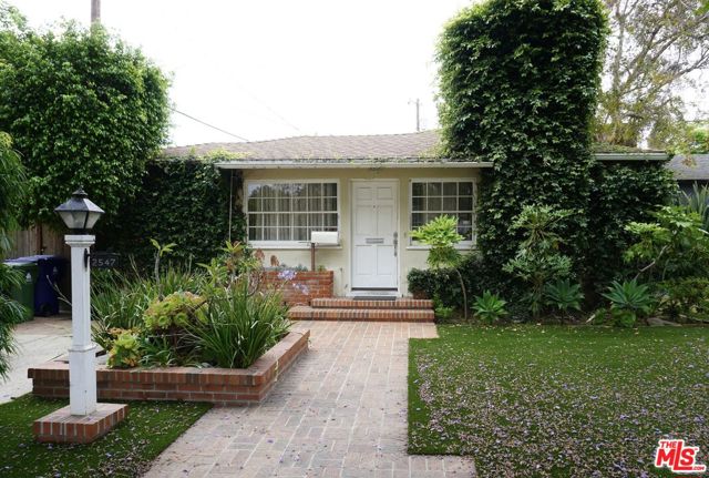 2547 Greenfield Ave, Los Angeles, CA 90064