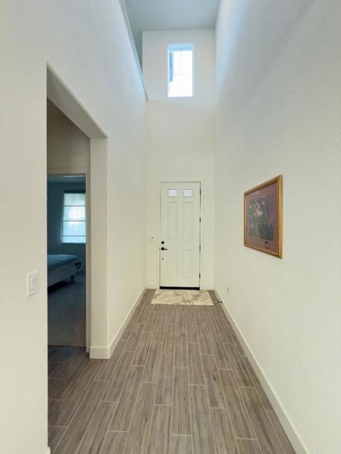 5955 Vantage Street, Sacramento CA: https://media.crmls.org/mediaz/99bf47bf-29bb-4e77-a0da-69636d9b504e.jpg