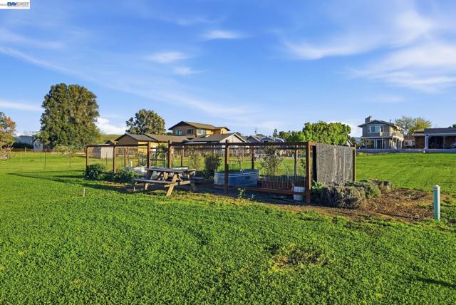 Image 44 of 54 For 2680 Marina Ave.