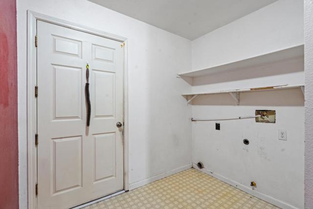 827 Terraza Street, Soledad CA: https://media.crmls.org/mediaz/99c1f5b1-badd-4357-ba9e-8026fc1821a8.jpg